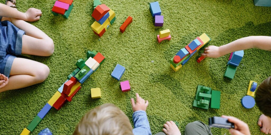 nyílt végű játékok / Pici Piac